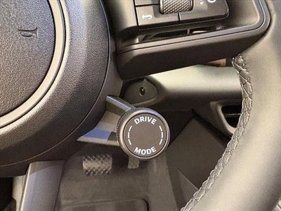 2024 Porsche Macan Electric 4