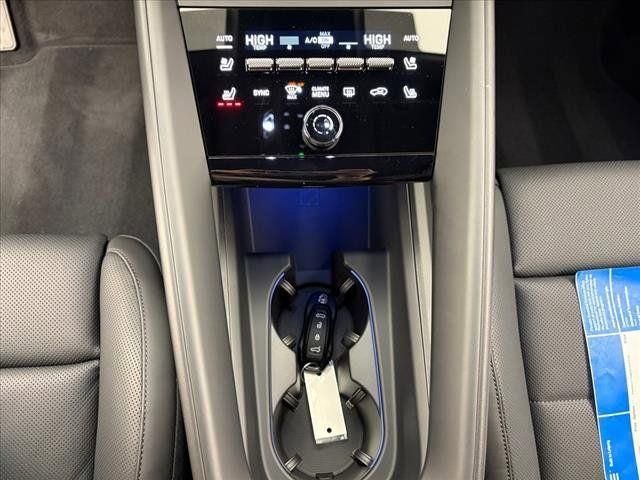 2024 Porsche Macan Electric 4