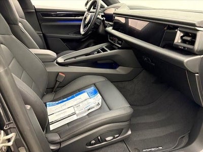 2024 Porsche Macan Electric 4