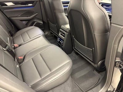 2024 Porsche Macan Electric 4