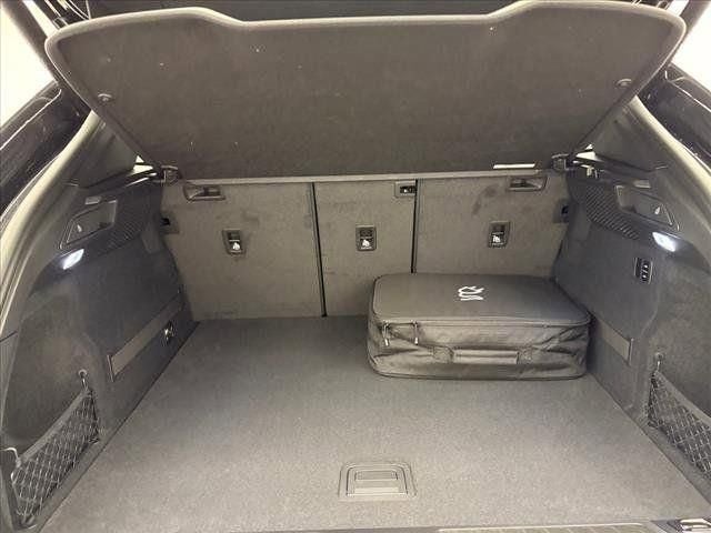 2024 Porsche Macan Electric 4