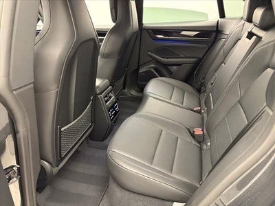 2024 Porsche Macan Electric 4