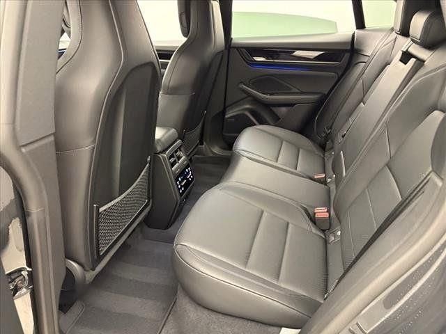 2024 Porsche Macan Electric 4