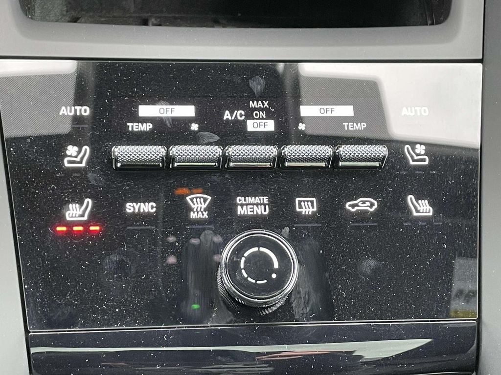 2024 Porsche Macan Electric 4