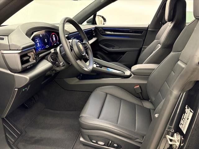 2024 Porsche Macan Electric 4