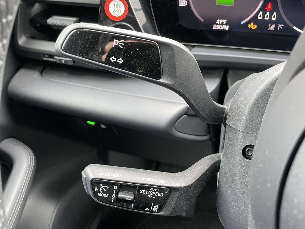 2024 Porsche Macan Electric 4