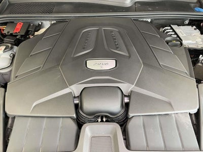 2023 Porsche Cayenne S Platinum Edition