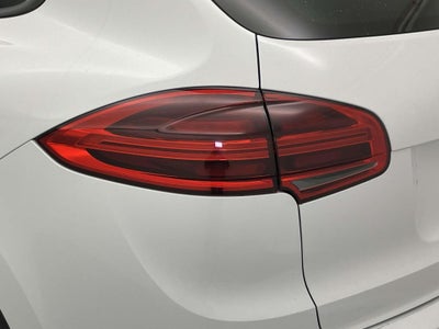 2016 Porsche Cayenne E-Hybrid S