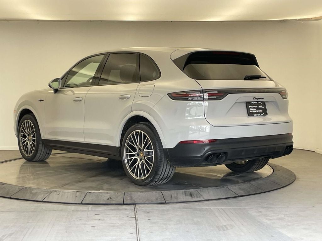 2023 Porsche Cayenne E-Hybrid Platinum Edition