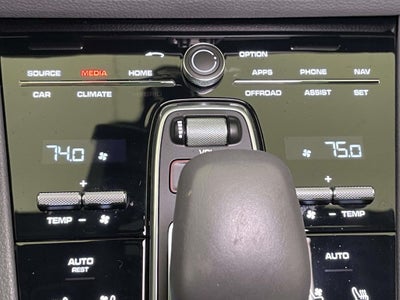 2023 Porsche Cayenne E-Hybrid Platinum Edition