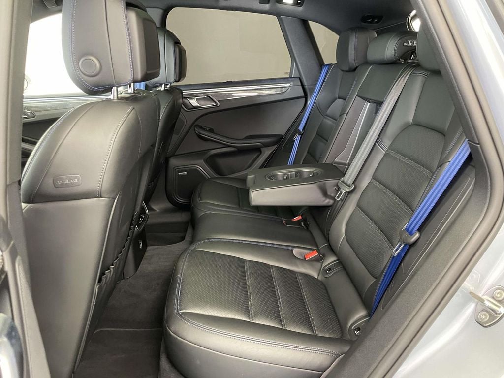 2025 Porsche Macan GTS