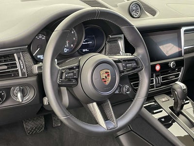 2025 Porsche Macan GTS