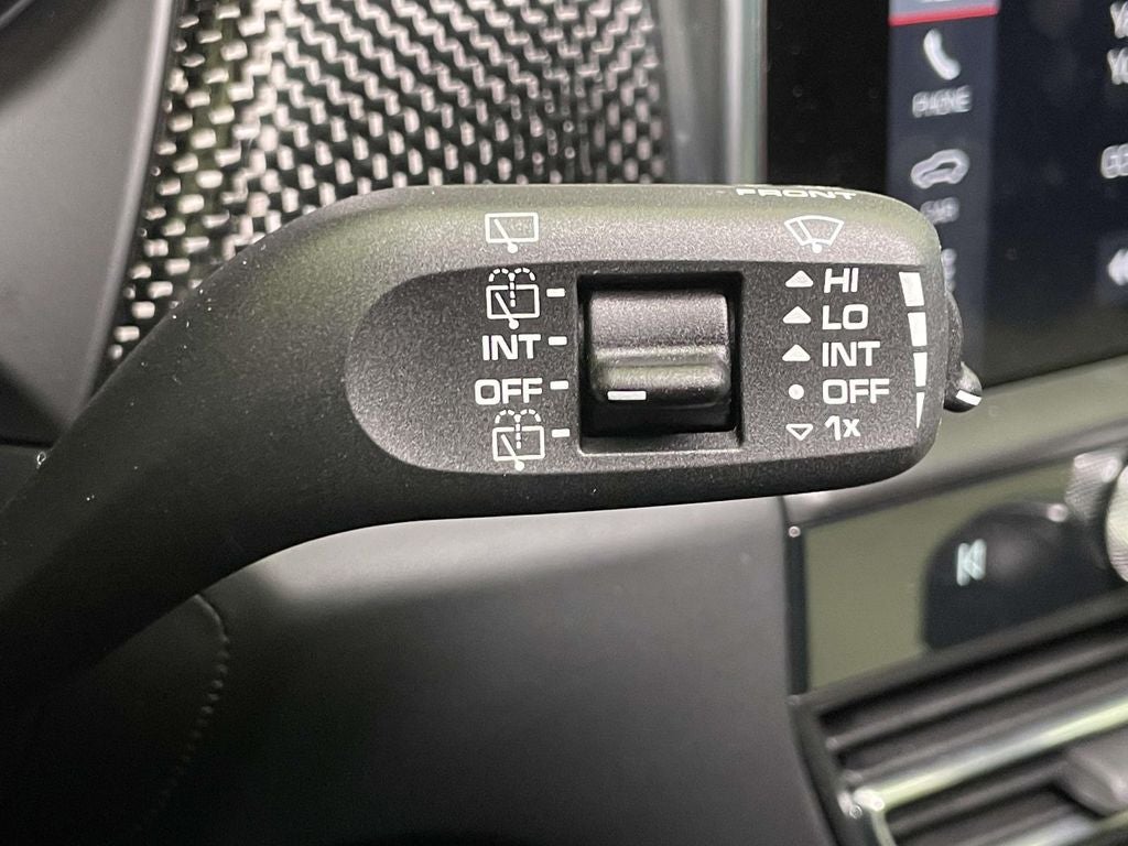 2025 Porsche Macan GTS