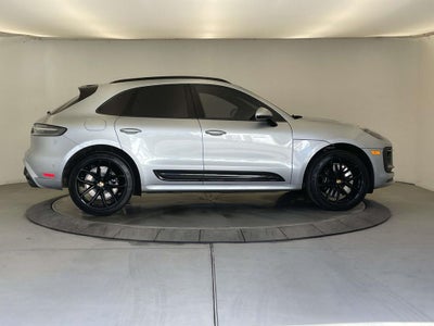 2025 Porsche Macan GTS
