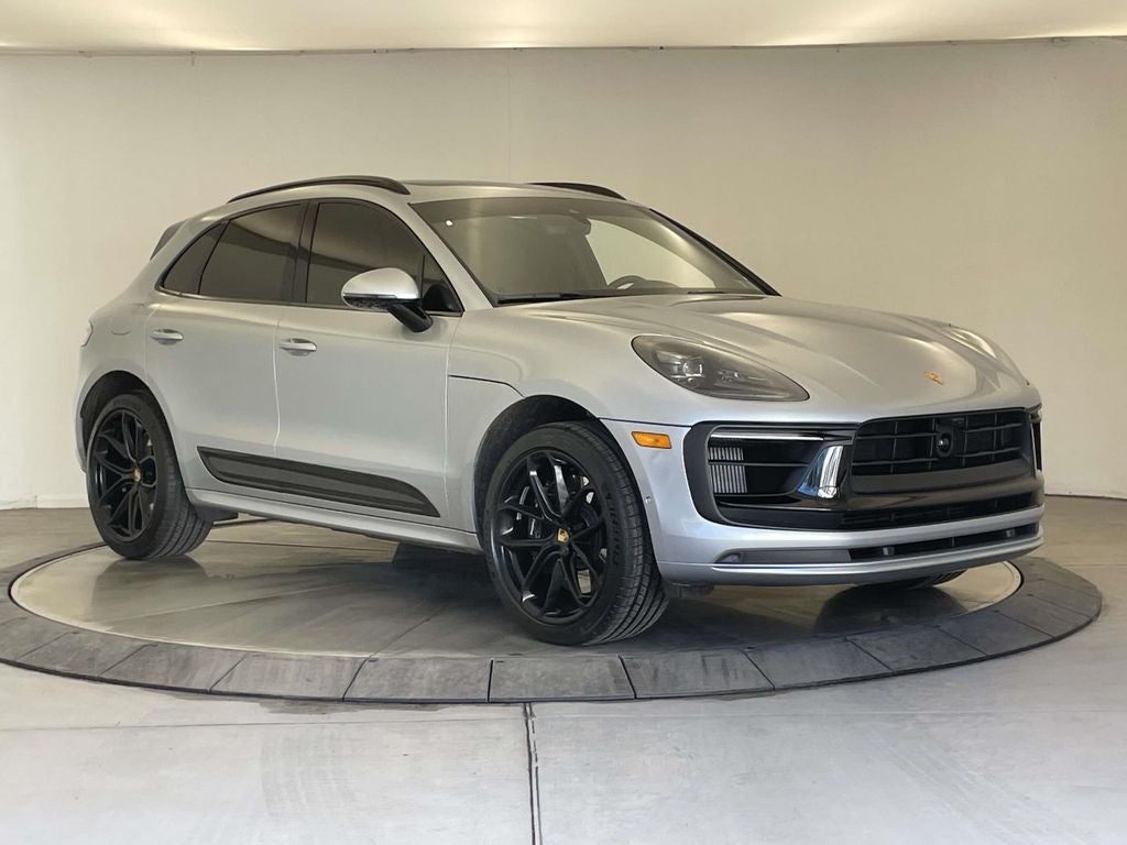 2025 Porsche Macan GTS