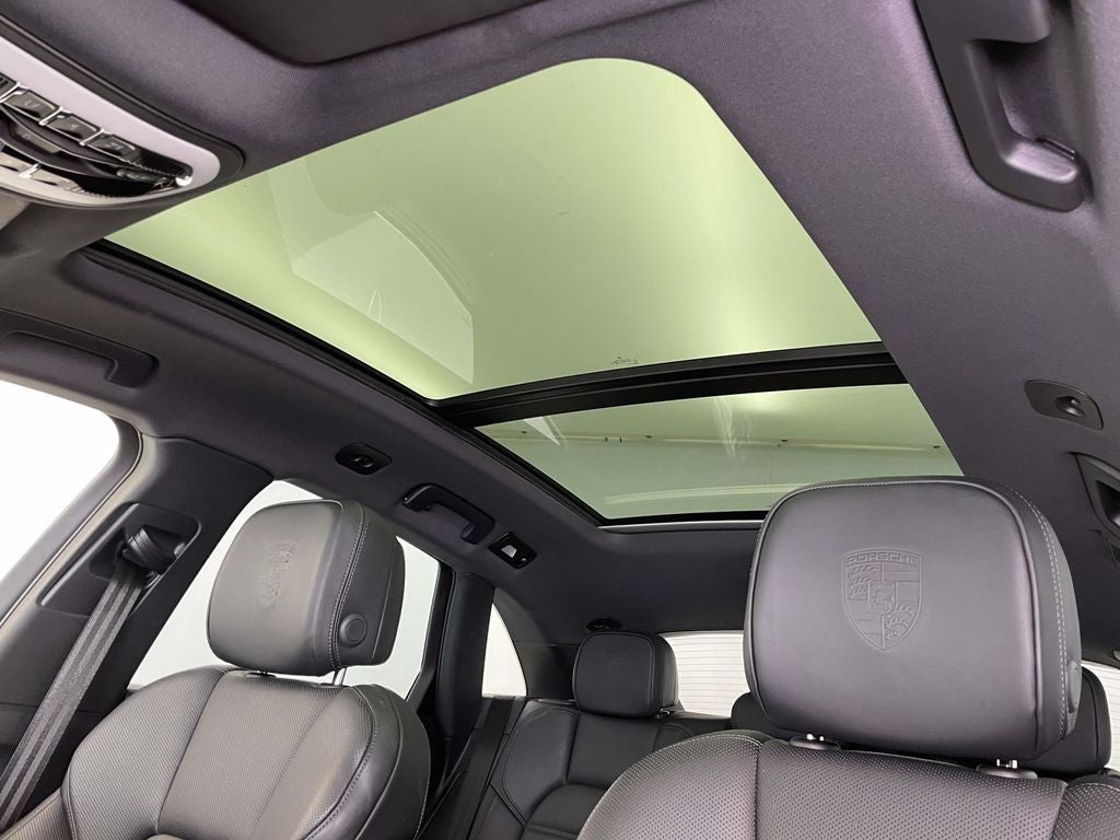 2024 Porsche Macan S