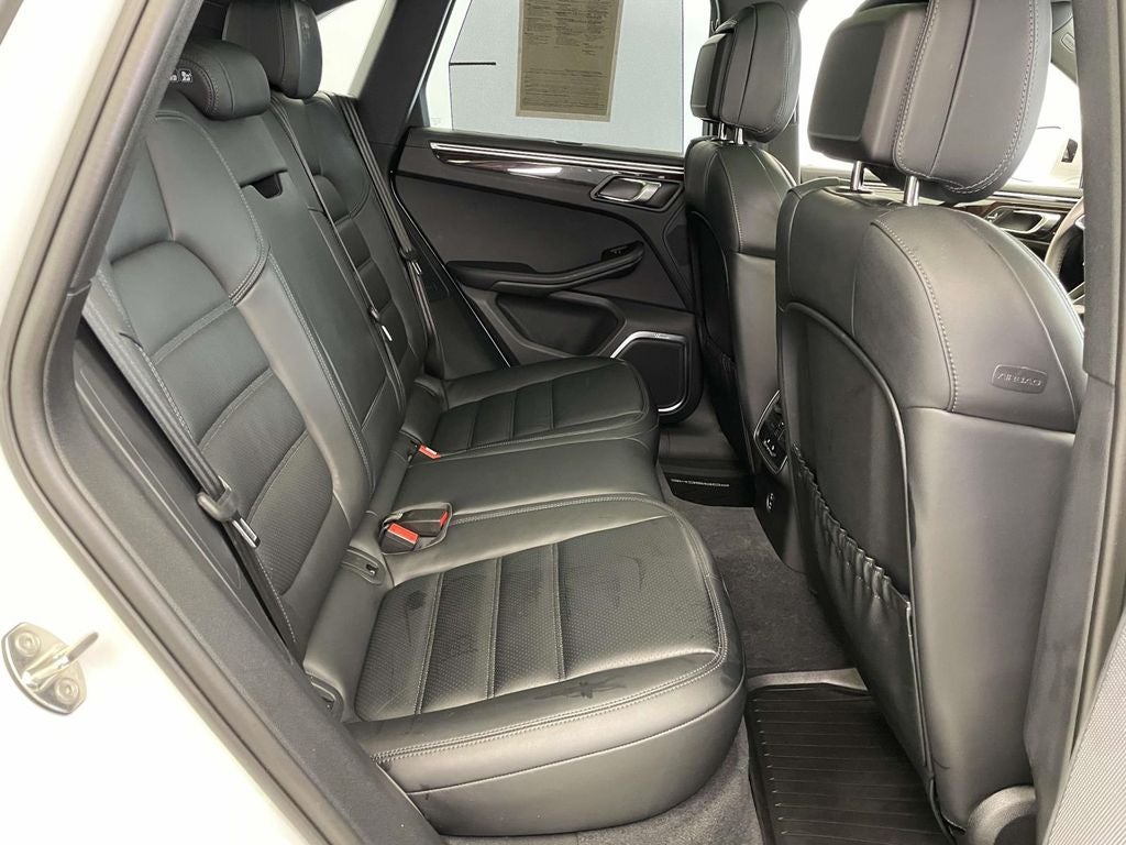 2024 Porsche Macan S