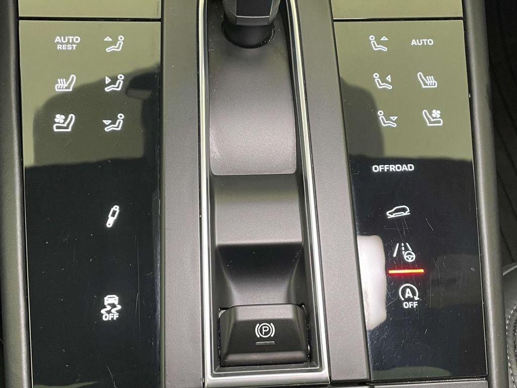 2024 Porsche Macan S