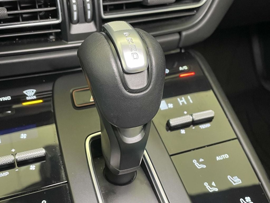 2024 Porsche Macan S