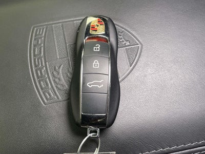 2024 Porsche Macan S