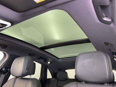 2023 Porsche Macan S