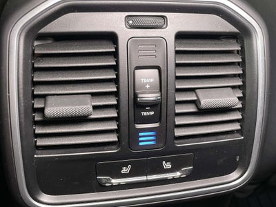 2023 Porsche Macan S