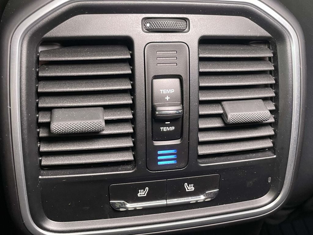 2023 Porsche Macan S