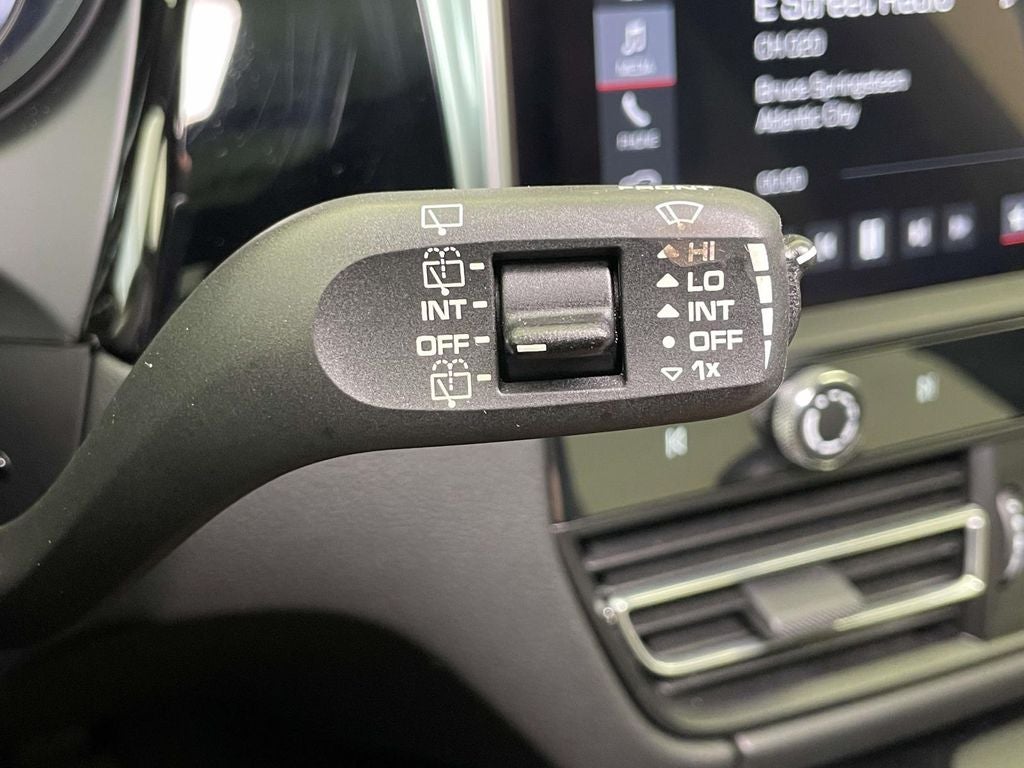 2023 Porsche Macan S