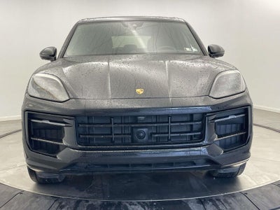 2025 Porsche Cayenne GTS