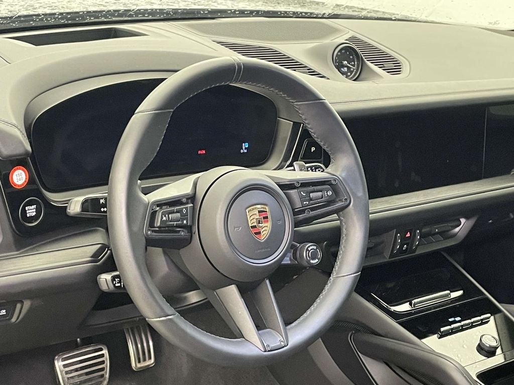 2025 Porsche Cayenne GTS