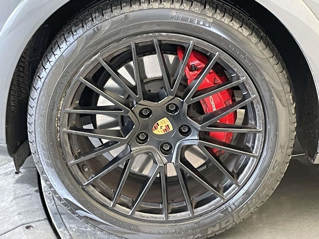 2023 Porsche Cayenne GTS