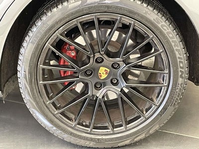 2023 Porsche Cayenne GTS