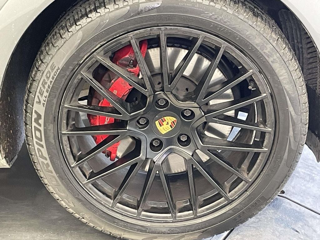 2023 Porsche Cayenne GTS