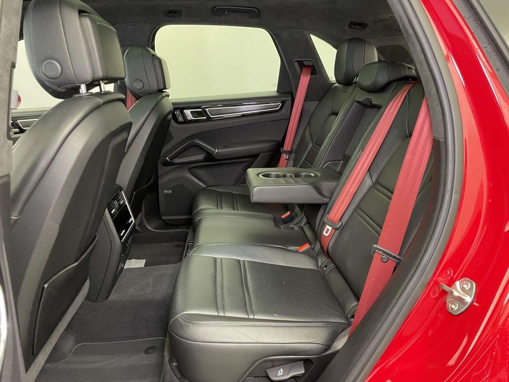 2023 Porsche Cayenne GTS