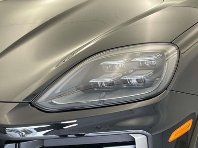 2025 Porsche Cayenne E-Hybrid Turbo