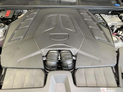 2025 Porsche Cayenne E-Hybrid Turbo