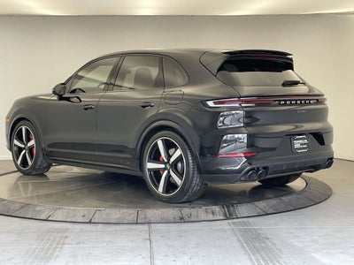 2025 Porsche Cayenne E-Hybrid Turbo