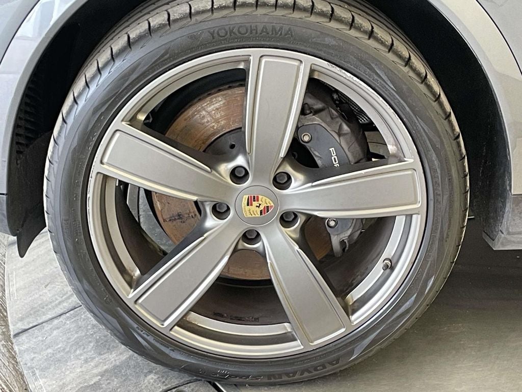 2021 Porsche Cayenne Coupe Base