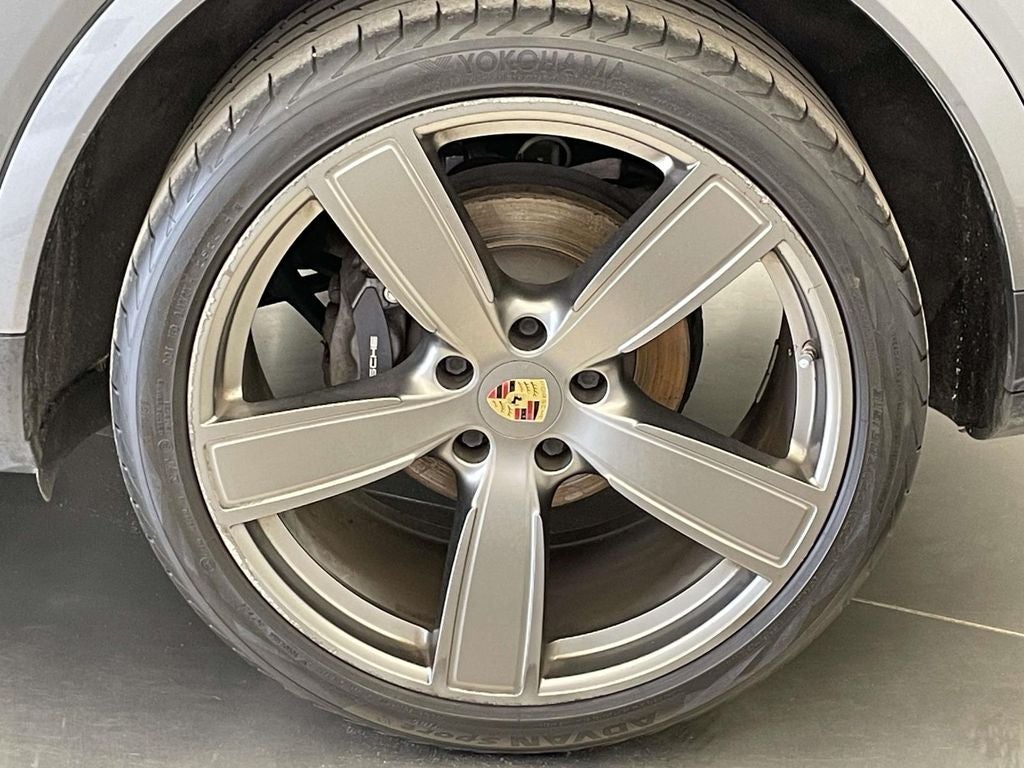 2021 Porsche Cayenne Coupe Base