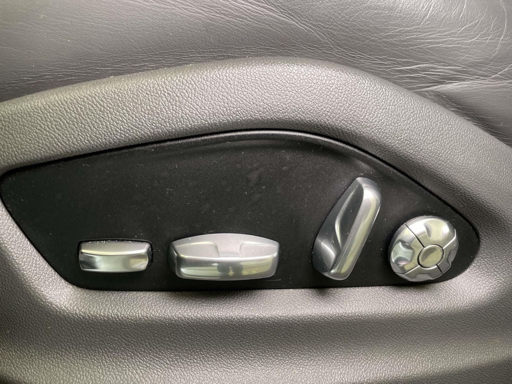 2021 Porsche Cayenne Coupe Base