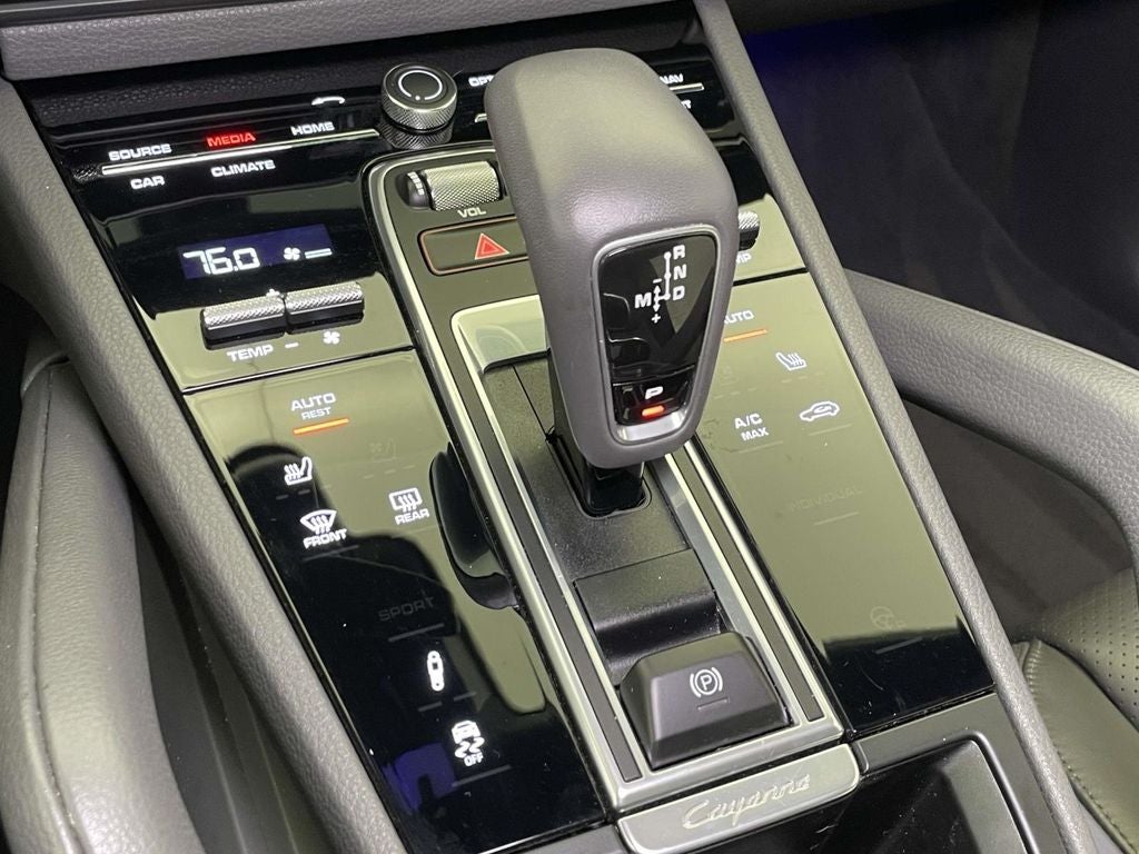 2021 Porsche Cayenne Coupe Base