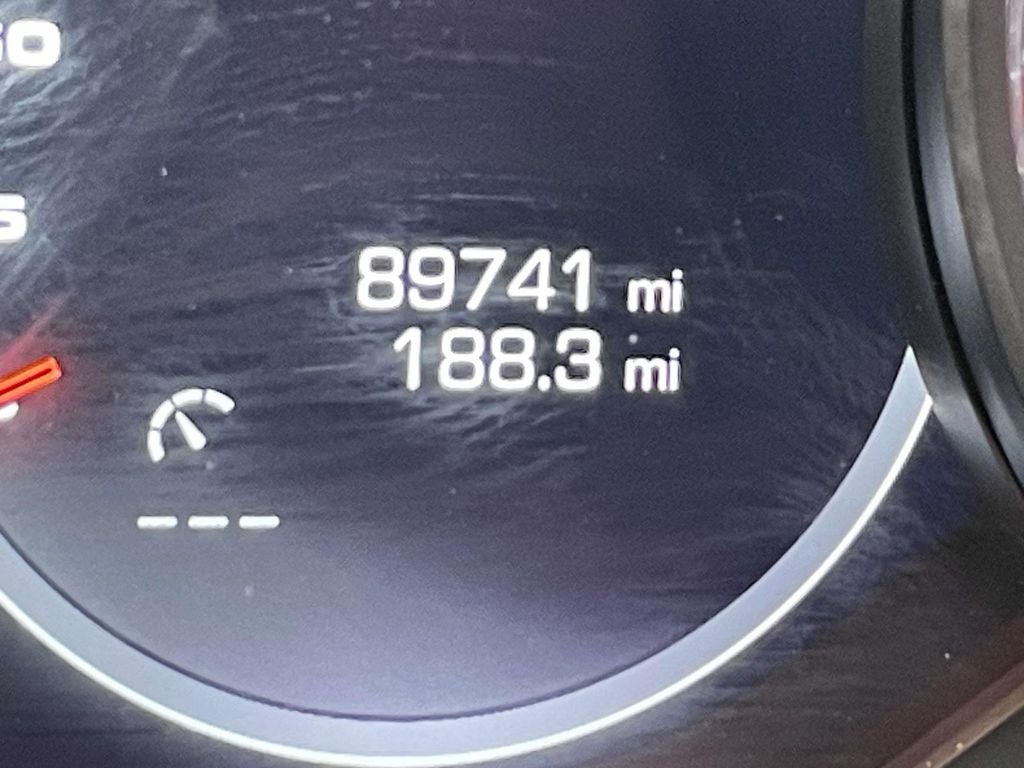 2021 Porsche Cayenne Coupe Base