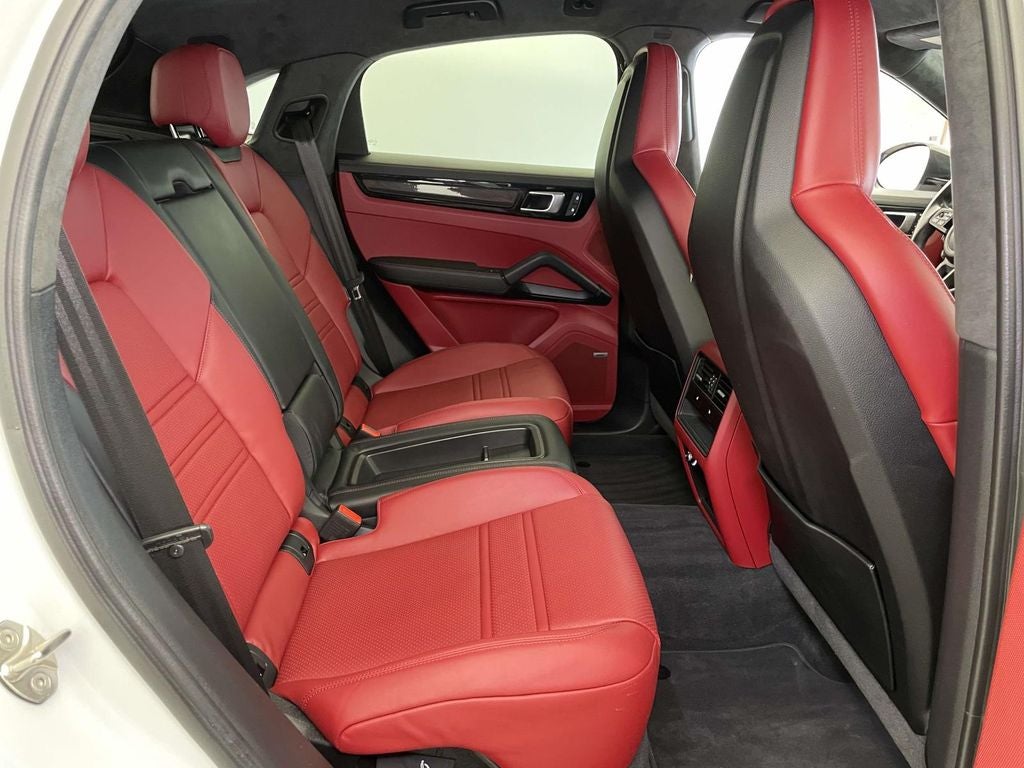 2023 Porsche Cayenne Coupe Turbo GT