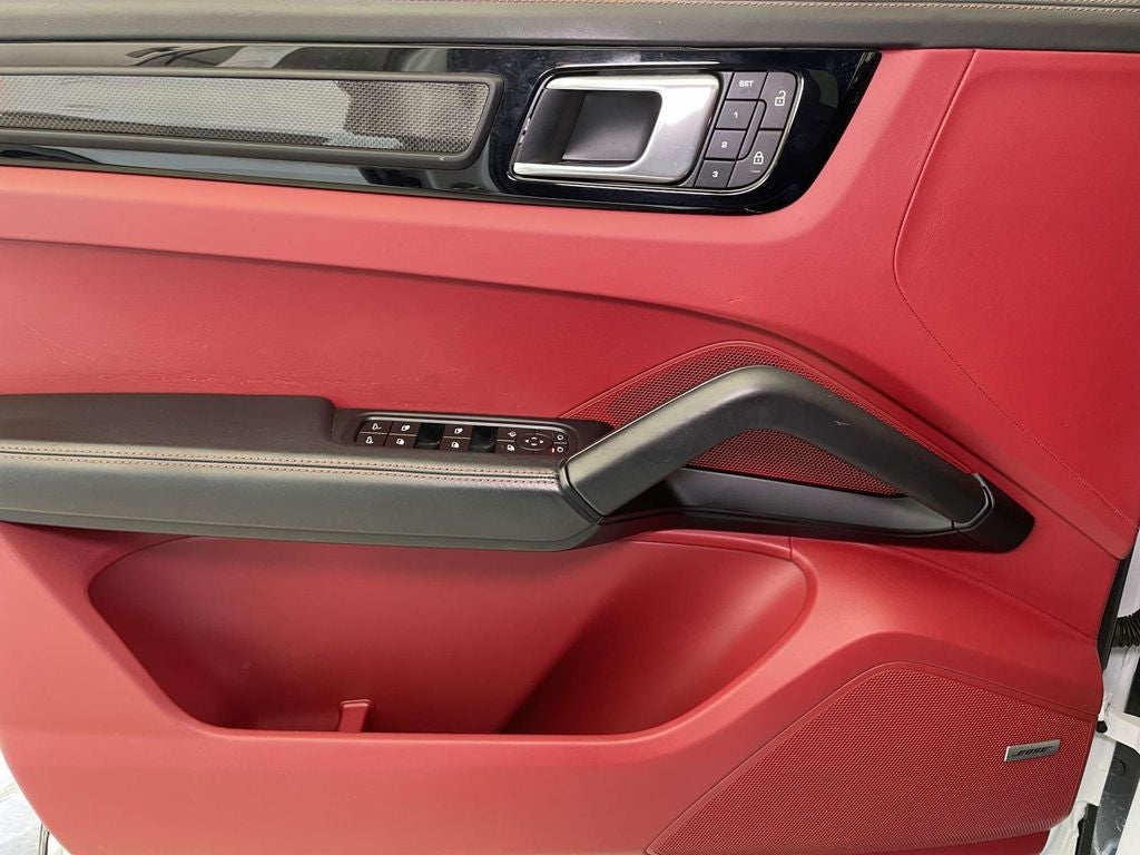 2023 Porsche Cayenne Coupe Turbo GT