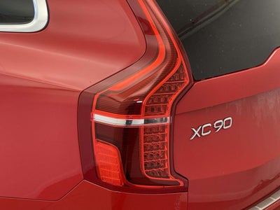 2019 Volvo XC90 T6 R-Design