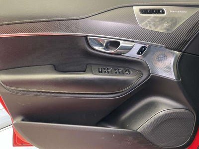 2019 Volvo XC90 T6 R-Design