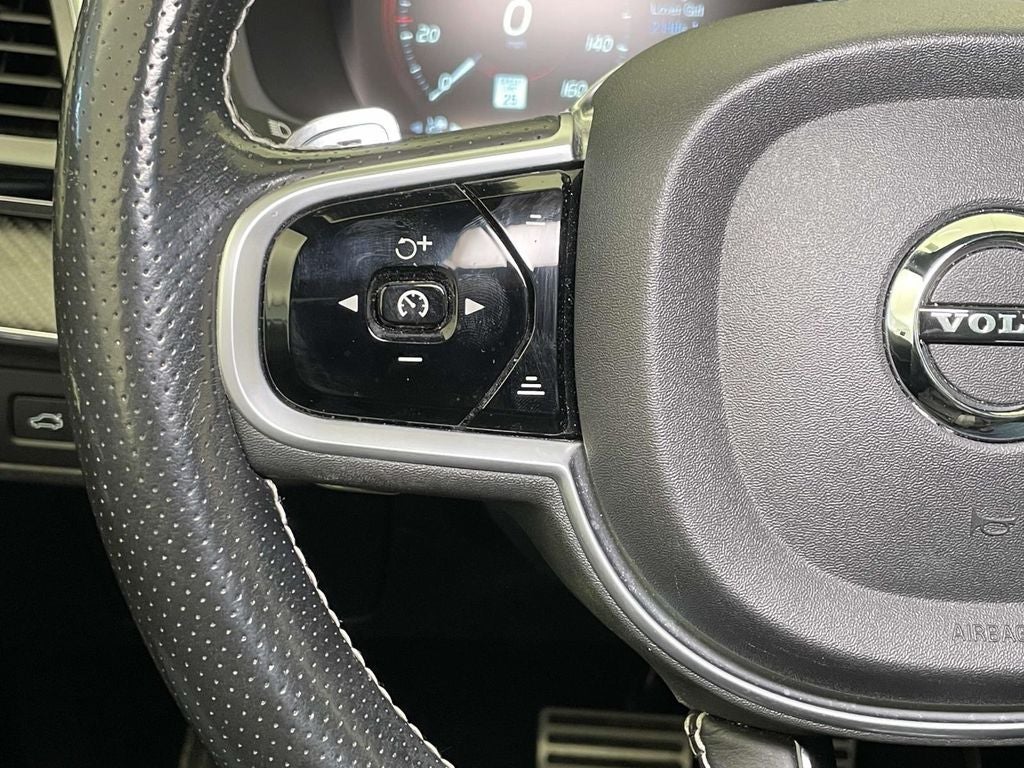 2019 Volvo XC90 T6 R-Design