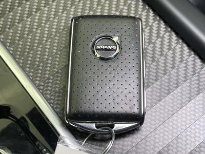 2019 Volvo XC90 T6 R-Design