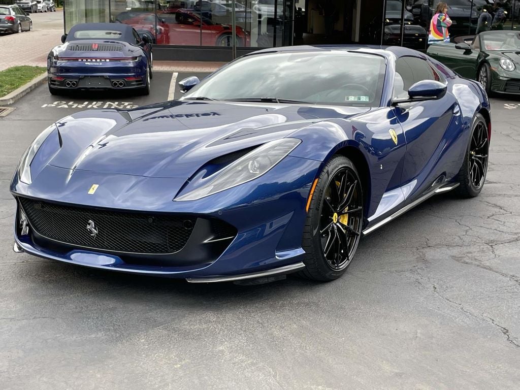 2022 Ferrari 812 GTS Base
