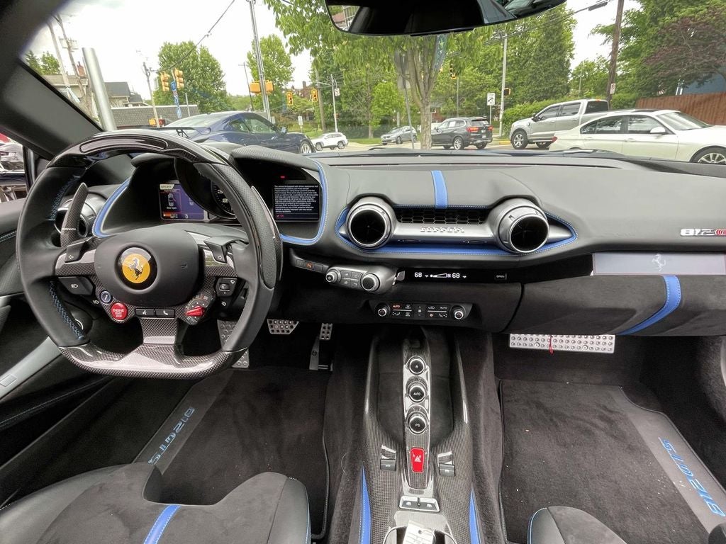2022 Ferrari 812 GTS Base